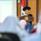 Guru Besar UMY bidang Parasitologi, Prof. Dr. drh. Tri Wulandari Kesetyaningsih, M.Kes saat menyampaikan orasi ilmiah pengukuhan guru besarnya di UMY