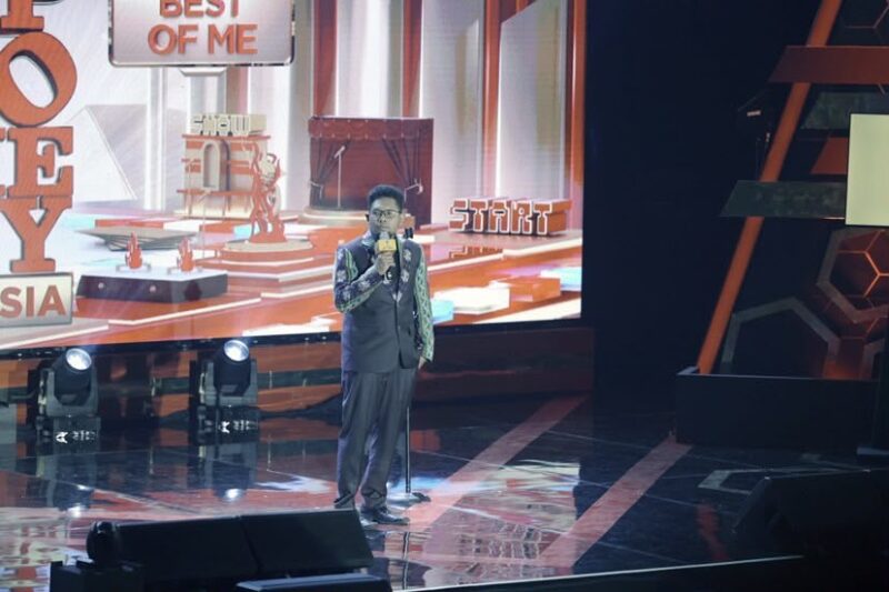 Chairul Mukmin peraih juara 1 Stand Up Comedy Indonesia (SUCI) musim ke-12 yang juga merupakan alumni Prodi PAI UMY