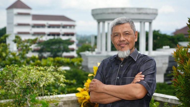 Guru Besar Prodi Ekonomi, FEB UMY, Prof. Dr. Imamudin Yuliadi, S.E., M.Si.,