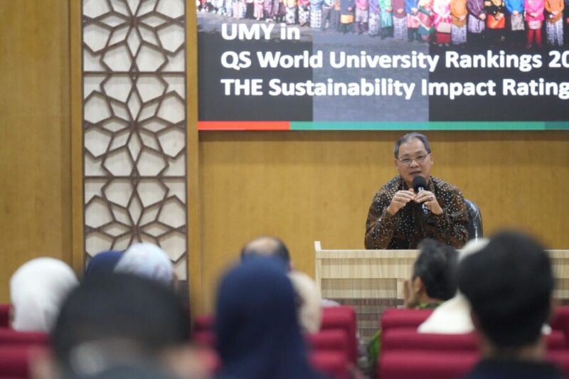 Rektor UMY, Prof. Dr. Achmad Nurmandi, M.Sc