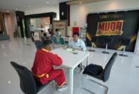 Ketua Umum Pimpinan Pusat (PP) Tapak Suci Putera Muhammadiyah, Drs. M. Afnan Hadikusumo melakukan seleksi langsung bagi calon mahasiswa UMY penerima beasiswa Tapak Suci UMY