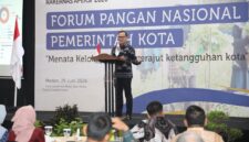 Wamendagri Bima Arya Di Sesi Forum Pangan Nasional Pemerintah Kota 2026 yang diselenggarakan di Hotel Grand Inna, Kota Medan, Sumatera Utara.