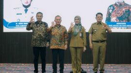 Sukses digelar, Jihan Nurlela bersama Wamen HAM Mugianto dan jajaran pejabat Pemprov Lampung berpose bersama di akhir pemaparan materi