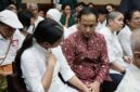 Nadiem Anwar Makarim dan istri di ruang sidang pengadilan tipikor pada Pengadilan Negeri Jakarta Pusat. (Jennus)