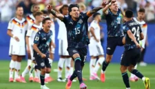 Timnas Paraguay merayakan kemenangan dalam pertandingan Babak 32 Besar Piala Dunia FIFA 2026 meoawan Jerman di Boston Stadium (Gillette Stadium) di Foxborough, Massachusetts, Amerika Serikat, Selasa (29/62026). (fifa.com)