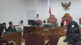 Sidang putusan praperadilan yang dimohon Roy Suryo di Pengadilan Negeri Jakarta Selatan, Senin (20/7/2026). (Jennus)