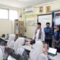 Wamenag Romo Syafi'i memandang perlu anak-anak dibekali kemampuan menggunakan teknologi secara bijak agar mampu memanfaatkan ruang digital untuk hal-hal yang produktif. (Humas Kemenag) 