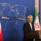 Juru Bicara Kementerian Luar Negeri Iran, Esmaeil Baghaei, dalam konferensi pers di Teheran, Senin (27/7/2026). (Xinhua)