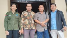 Kuasa hukum CV Empat Pilar Utama, Trio Alberto dan tim. (Istimewa)