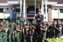 Kodim 0707/Wonosobo dan Polres Wonosobo tergambar jelas dalam sesi foto bersama usai upacara HUT Bhayangkara ke-80 di Wonosobo