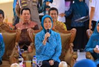 Ketua TP PKK Sumsel menyampaikan gagasan pengolahan hasil panen pekarangan