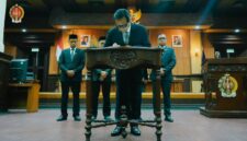 Gubernur DIY, Sri Sultan Hamengku Buwono X