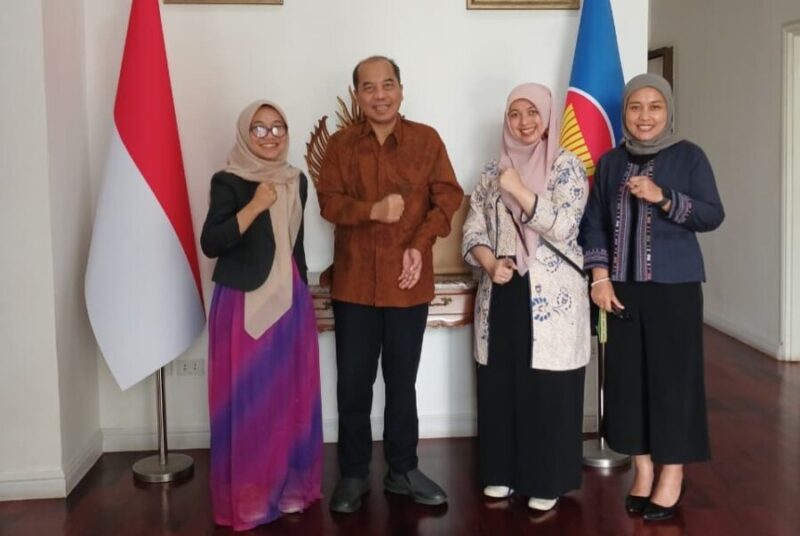 Pertemuan dan diskusi dengan Menteri Penasihat KBRI Vientiane tindak lanjut kunjungan delegasi UMY ke universitas di Laos