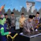 Ketum PP Muhammadiyah, Prof. Dr Haedar Nashir meresmikan Muhammadiyah Sapen Universal School (MSUS) dengan menandatangani prasasti