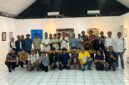 FOTO BERSAMA-Pembina Persatuan Kartunis Indonesia (PAKARTI), Komjen Pol. Prof. Dr. Chrysnanda Dwi Laksana yang juga Ketua Pusat Studi Ilmu Kepolisian bersama Kepala Satuan Tugas Pusat Studi Kepolisian, Irjen Pol. Dr. Susilo Teguh Raharjo M.Si foto bersama usai acara. (Foto Ist).
