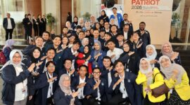 Peserta Tim Ekspedisi Patriot (TEP) 2026 berfoto bersama usai mengikuti pelepasan di Jakarta
