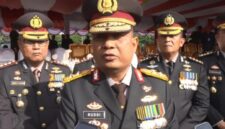 Kapolda Aceh Irjen Ruddi Setiawan memberikan keterangan seusai mengikuti Upacara Peringatan HUT Ke-81 Kemerdekaan RI di Lapangan Blang Padang, Banda Aceh. (Jennus)