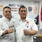 Wakil Ketua Umum Komite Sepakbola Mini Indonesia (KSMI) Tundra Meliala bersama Ketua Umum Yan Mulia Abidin. (Jennus/KSMI)