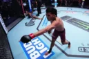 Petarung Indonesia Bilal Hasan saat menghentikan petarung India, Mridul Saikia, melalui TKO hanya dalam 45 detik di Dana White's Contender Series (DWCS) di Las Vegas, Amerika Serikat, Selasa (11/8). (Jennus/UFC)