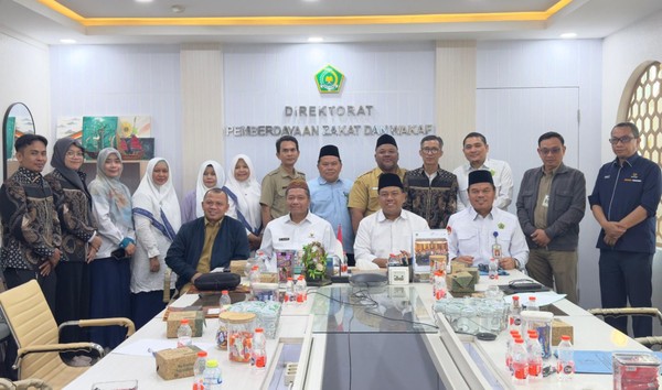 Kemenag bersama Pemprov DKI Jakarta menargetkan penghimpunan Zakat, Infak, Sedekah, dan Dana Sosial Keagamaan Lainnya (ZIS DSKL) sebesar Rp500 miliar setiap tahun. (Kemenag)
