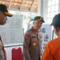 Kepala Kepolisian Daerah Banten Inspektur Jenderal Hengki memimpin koordinasi dengan tim SAR gabungan di Posko SAR Nasional Pandeglang. (Jennus)