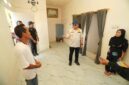 Kasatgas PRR Tito Karnavian meninjau rumah contoh huntap yang dibangun BNPB
