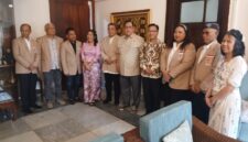 Pengurus Pusat Komite Sepakbola Mini Indonesia (KSMI) dipimpin Ketua Umum Yan Mulia Abidin beraudiensi dengan Head of Mission Kedutaan Besar Myanmar untuk Indonesia, Mang Hau Thang, di Kantor Kedubes Myanmar, Jakarta, Selasa (22/9/2026), membahas keikutsertaan Myanmar sebagai negara ke-13 di Asia Mini Football Championship 2027. (Foto: KSMI)