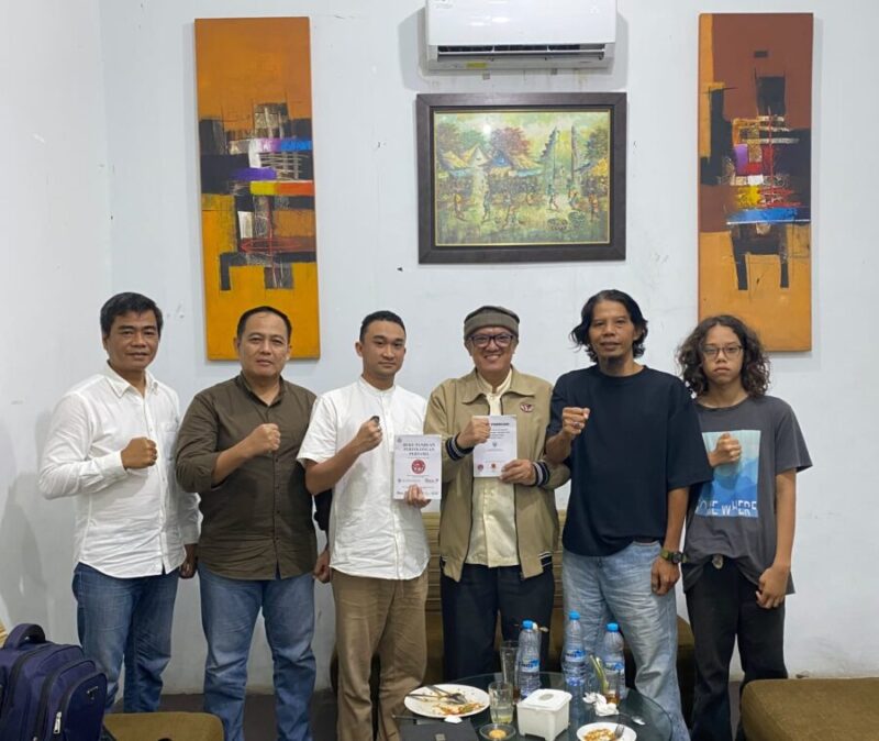 Sultan Deli XIV apresiasi Recyclogoods, gerakan daur ulang sampah plastik di Medan.