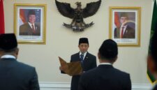 Menteri Agama Nasaruddin Umar menyampaikan amanat kepada jajaran Ditjen Pesantren yang baru dilantik di Kemenag Jakarta, Selasa (29/9/2026). (Humas Kemenag)