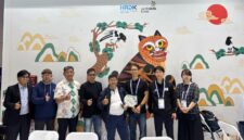 Delegasi Kementerian Ketenagakerjaan (Kemnaker) berfoto bersama perwakilan WorldSkills Korea di sela gelaran WorldSkills Competition (WSC) Shanghai 2026.