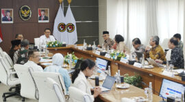 Rapat Tingkat Menteri Koordinasi Tindak Lanjut Penguatan Kebijakan Pendidikan Nasional di Kantor Kementerian Koordinator Bidang Pembangunan Manusia dan Kebudayaan (Kemenko PMK), Jakarta, Rabu (14/10/2026). (Kemenag)
