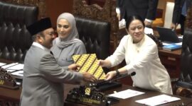 RUU Satu Data Indonesia disahkan menjadi UU dalam Rapat Paripurna Ke-9 DPR Masa Persidangan I Tahun Sidang 2026–2027 di Gedung DPR, Jakarta, Selasa (6/10/2026). (Jennus)