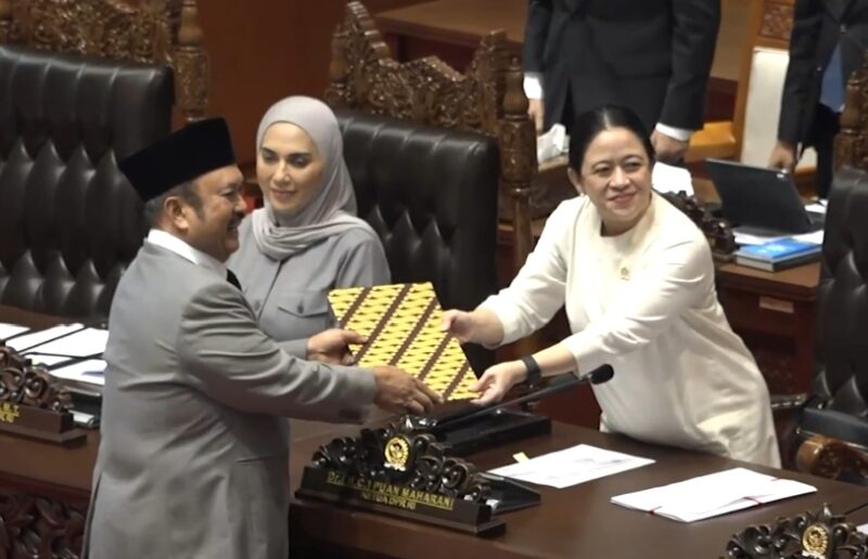 RUU Satu Data Indonesia disahkan menjadi UU dalam Rapat Paripurna Ke-9 DPR Masa Persidangan I Tahun Sidang 2026–2027 di Gedung DPR, Jakarta, Selasa (6/10/2026). (Jennus)