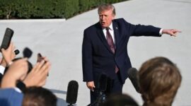 Presiden AS Donald Trump dalam rapat umum di Arizona, Rabu (14/10/2026). (Anadolu)