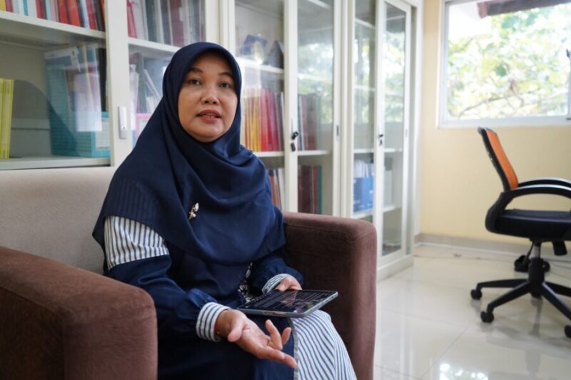 Foto dosen FH UMY, Dr. Nanik Prasetyoningsih, S.H., M.H