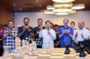 Achmad Dimyati Natakusumah bersama Kepala Dispora Banten Ahmad Syaukani dan jajaran pejabat terkait secara resmi membuka Turnamen Catur dalam rangka HUT ke-26 Provinsi Banten.