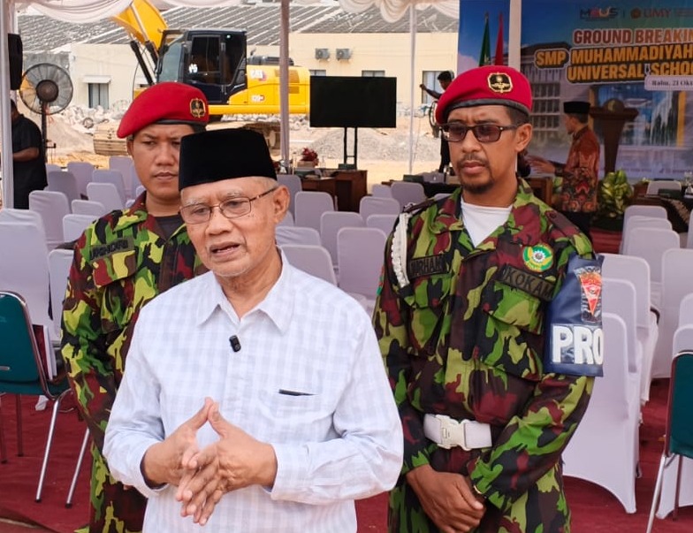 Foto Ketua Umum PP Muhammadiyah, Prof. Dr. Haedar Nashir, M.Si.,