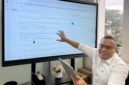 Foto dosen Farmasi UMY yang meraih Peringkat Keempat Dunia pada Topik _Mobile App_ Versi ScholarGPS 2026, Dr. apt. Muhammad Thesa Ghozali, M.Sc.,